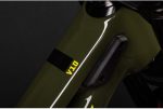 Santa Cruz V10 8 CC DH S gloss black sparkle - immagine 2